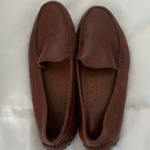 Saks Brown Loafers